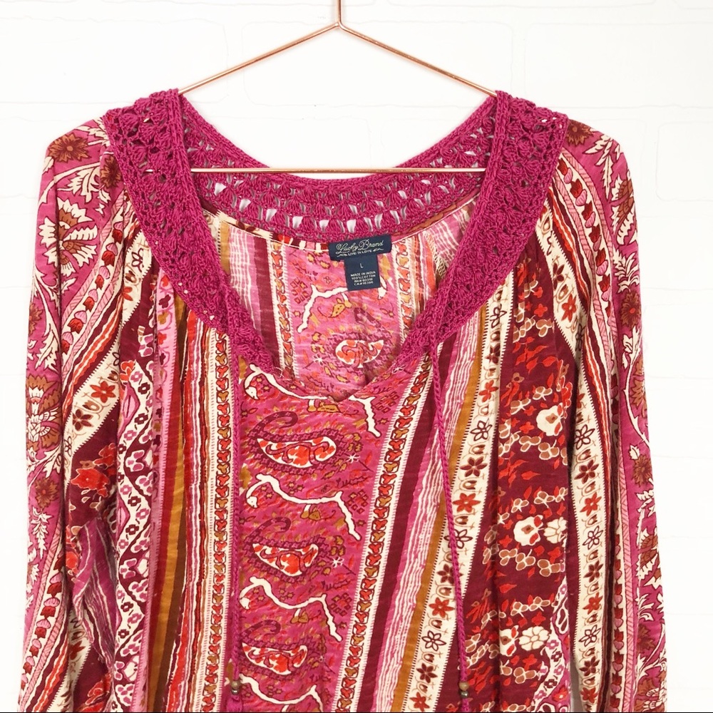 Lucky Brand 3/4 sleeve, V neck top Sz L